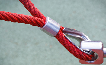 Le choix d'une machine de pressage de douilles de câbles métalliques est crucial